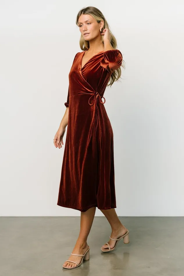 Beckinsale Velvet Wrap Dress Cinnamon Women Baltic Born Midi Dresses Beckinsale Velvet Wrap Dress Cinnamon Women Baltic Born Midi Dresses