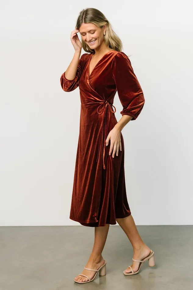 Beckinsale Velvet Wrap Dress Cinnamon Women Baltic Born Midi Dresses Beckinsale Velvet Wrap Dress Cinnamon Women Baltic Born Midi Dresses