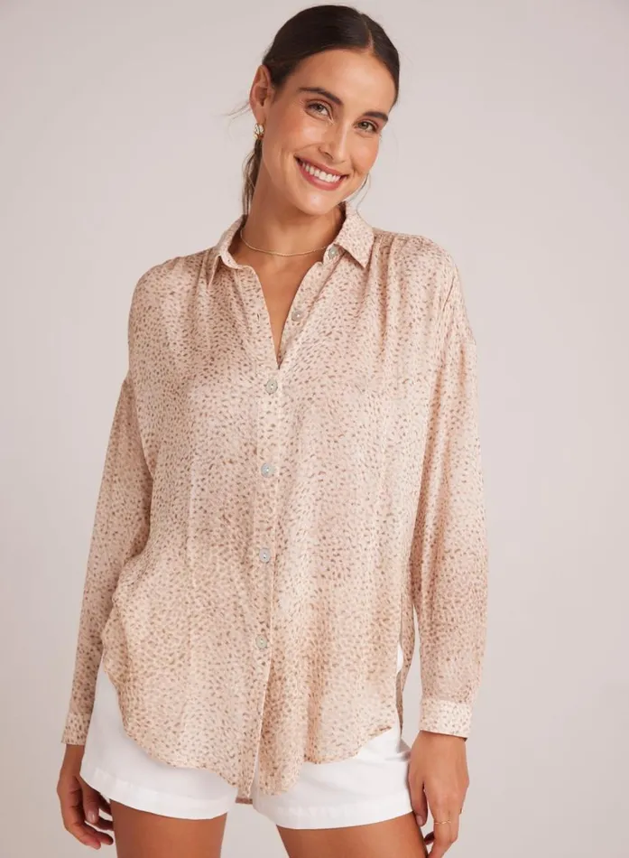 Bella Dahl Flowy Shirt 8211 Salvador Sand Print Women Button Down Bella Dahl Flowy Shirt 8211 Salvador Sand Print Women Button Down