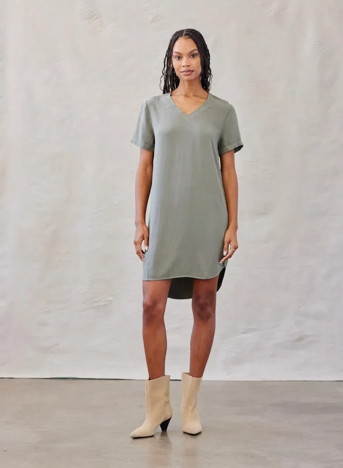 Bella Dahl VNeck Tee Dress 8211 Soft Army Women Mini Dresses Bella Dahl VNeck Tee Dress 8211 Soft Army Women Mini Dresses