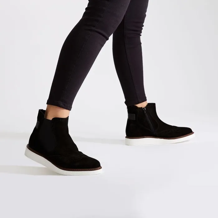 Black Boots Women Moda In Pelle Cheena Black Suede
