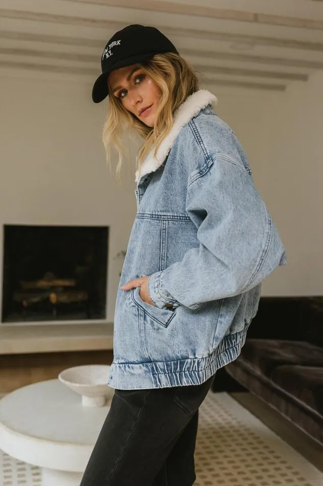 Bohme Outerwear Sherpa Collar Denim Jacket Light Wash 8211 Women Bohme Outerwear Sherpa Collar Denim Jacket Light Wash 8211 Women