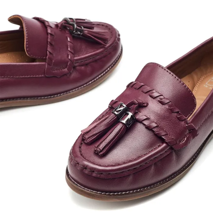 Brogues And Loafers Women Moda In Pelle Espelette Burgundy Leather