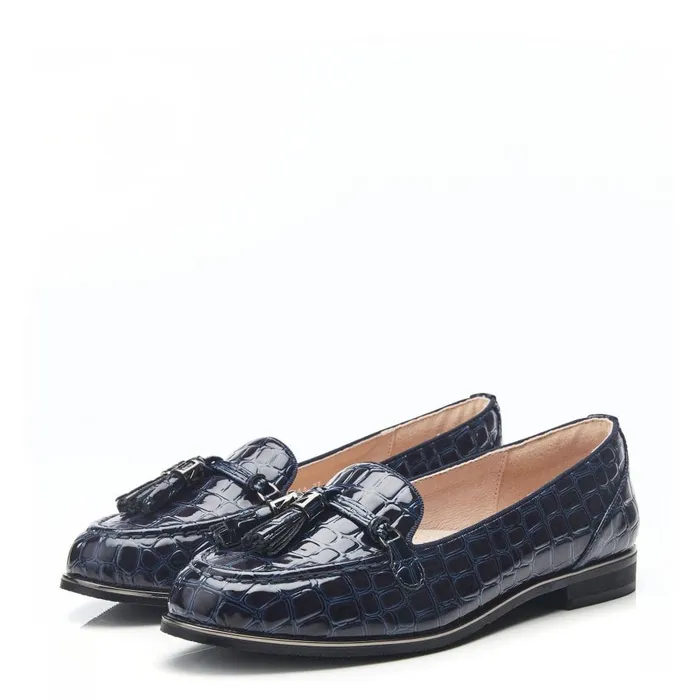 Brogues And Loafers Women Moda In Pelle Evvaa Navy Patent Mocc Croc