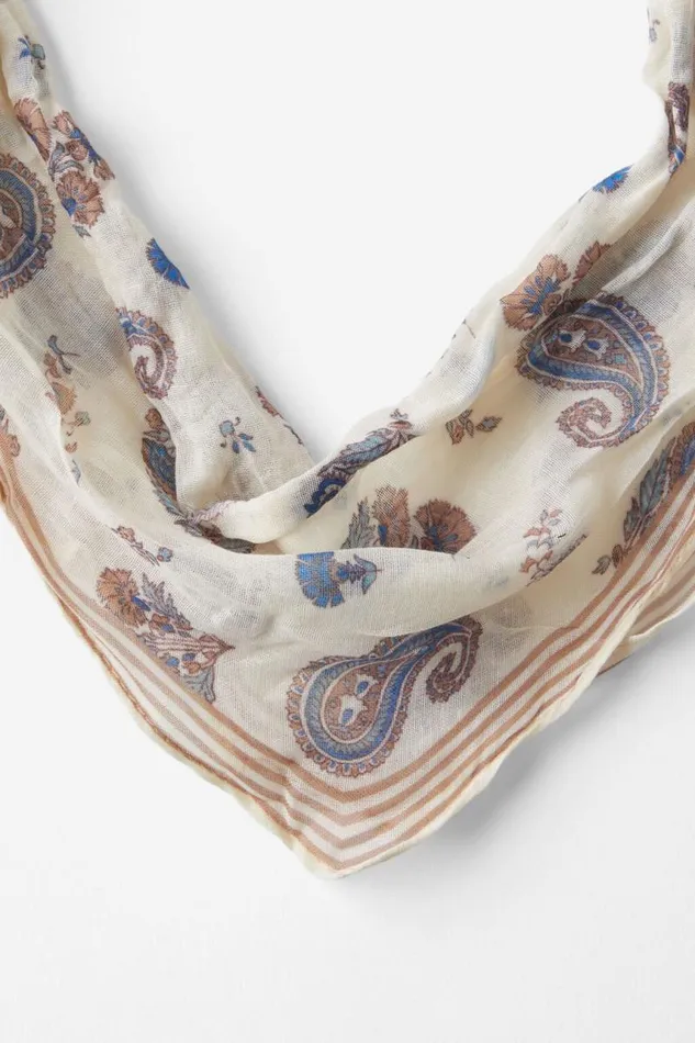Cotton On HairAccessories Bandana Scarf Willow Paisleyecru Diamond 8211 Women Cotton On HairAccessories Bandana Scarf Willow Paisleyecru Diamond 8211 Women