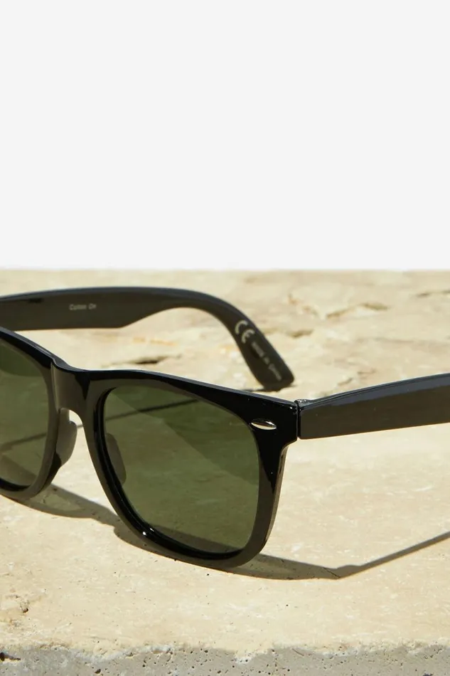 Cotton On Sunglasses Beckley Polarized Sunglasses Gloss Black Green 8211 Men Cotton On Sunglasses Beckley Polarized Sunglasses Gloss Black Green 8211 Men