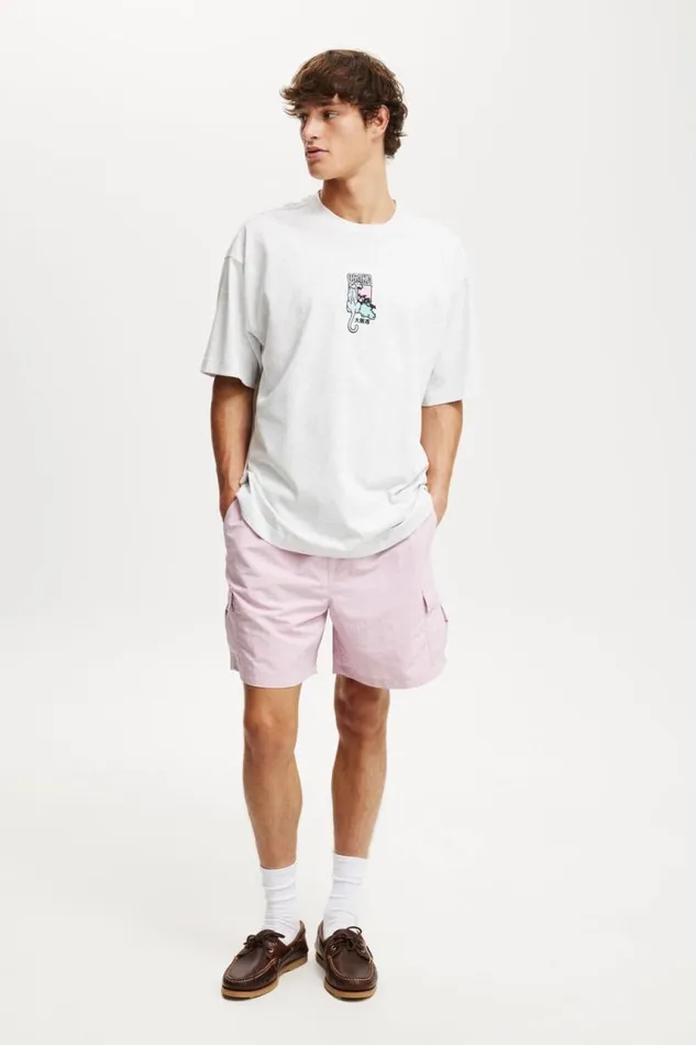 Cotton On Tees and Tanks Box Fit Graphic TShirt White Marleosaka 8211 Men Cotton On Tees and Tanks Box Fit Graphic TShirt White Marleosaka 8211 Men