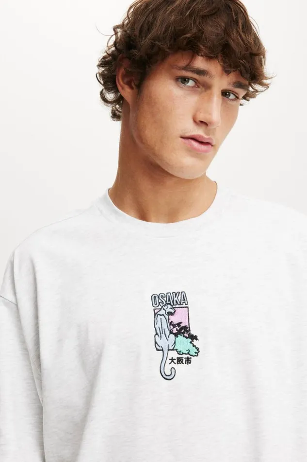 Cotton On Tees and Tanks Box Fit Graphic TShirt White Marleosaka 8211 Men Cotton On Tees and Tanks Box Fit Graphic TShirt White Marleosaka 8211 Men