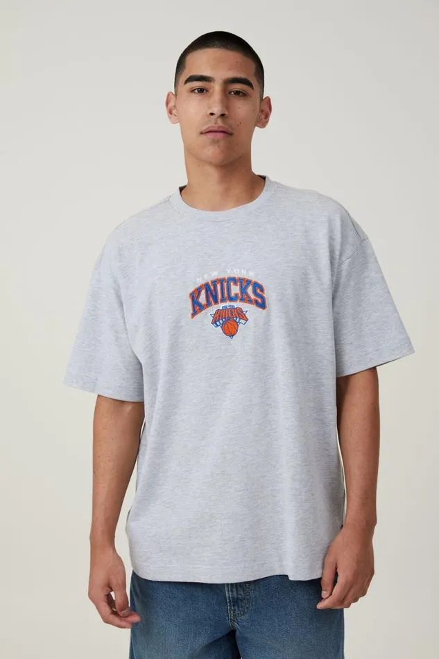 Cotton On Tees and Tanks Box Fit Nba TShirt Lcn Nba Light Grey Marle Knicks 8211 Arch 8211 Men