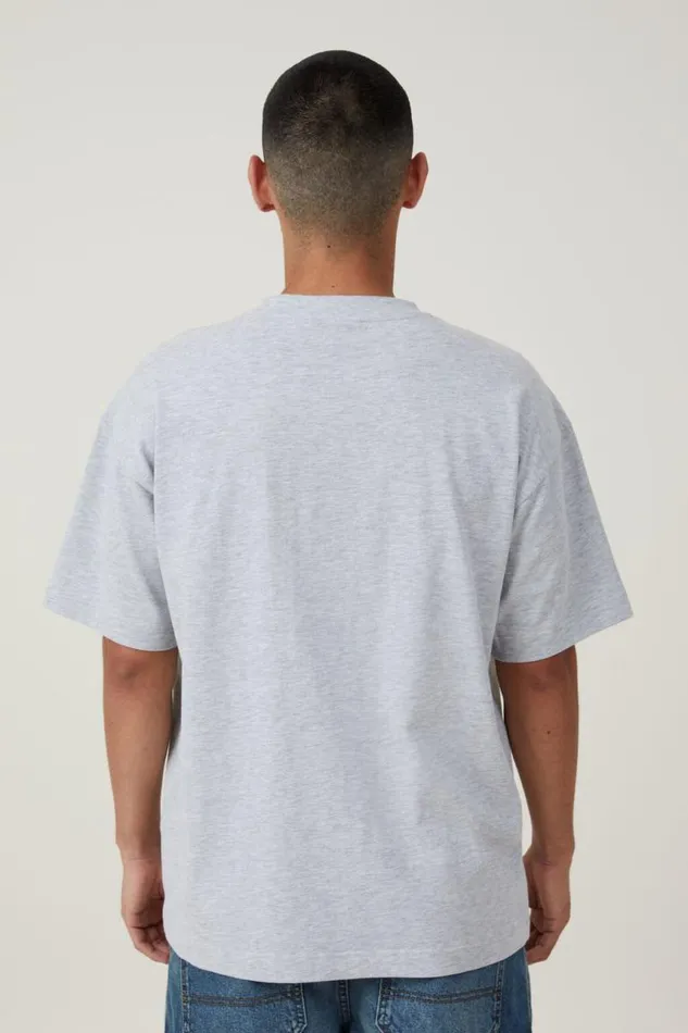 Cotton On Tees and Tanks Box Fit Nba TShirt Lcn Nba Light Grey Marle Knicks 8211 Arch 8211 Men Cotton On Tees and Tanks Box Fit Nba TShirt Lcn Nba Light Grey Marle Knicks 8211 Arch 8211 Men