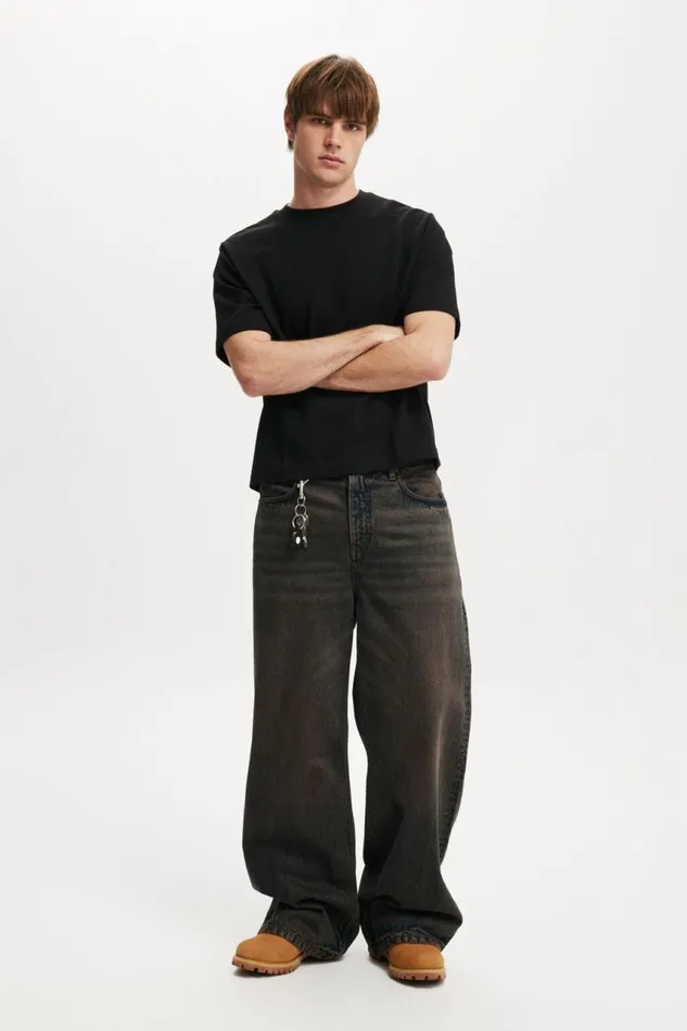 Cotton On Tees and Tanks Cropped Fit Textured TShirt Black Texture 8211 Men Cotton On Tees and Tanks Cropped Fit Textured TShirt Black Texture 8211 Men