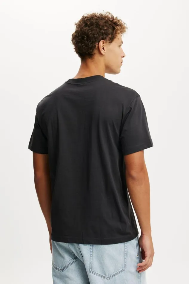 Cotton On Tees and Tanks Loose Fit Art TShirt Washed Blackwyoming Wolves 8211 Men Cotton On Tees and Tanks Loose Fit Art TShirt Washed Blackwyoming Wolves 8211 Men