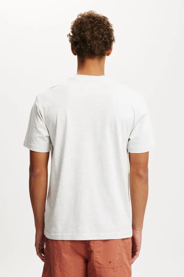 Cotton On Tees and Tanks Loose Fit Art TShirt White Marlesmokey Mountains 8211 Men Cotton On Tees and Tanks Loose Fit Art TShirt White Marlesmokey Mountains 8211 Men