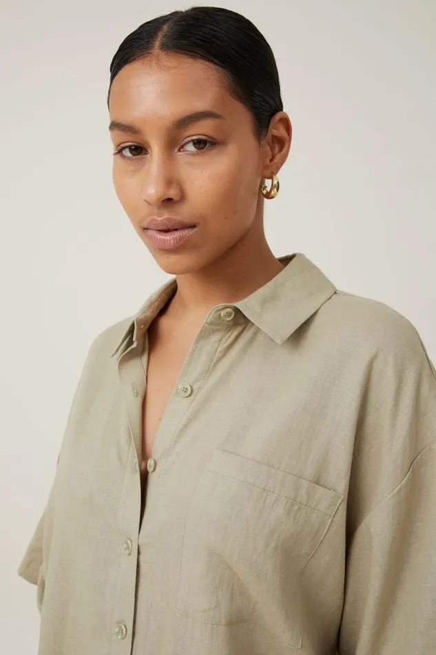 Cotton On Tops Haven Short Sleeve Shirt Desert Sage 8211 Women Cotton On Tops Haven Short Sleeve Shirt Desert Sage 8211 Women