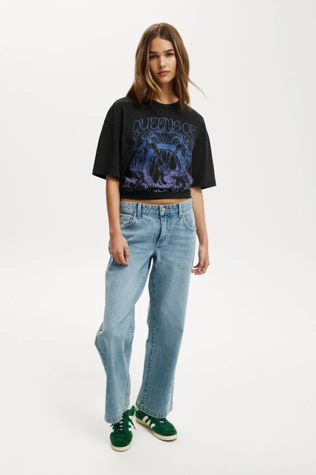 Cotton On Tops The Lcn Music Boxy Graphic Tee Lcn Br Queens Of The Stone Age Washed Black 8211 Women Cotton On Tops The Lcn Music Boxy Graphic Tee Lcn Br Queens Of The Stone Age Washed Black 8211 Women