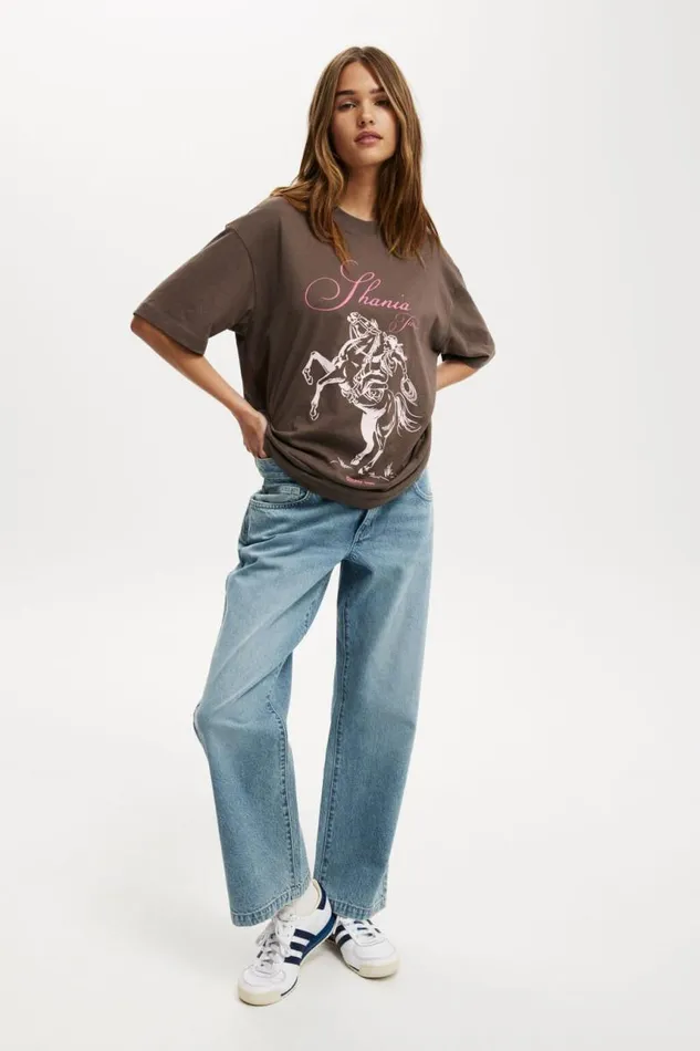 Cotton On Tops The Lcn Music Boxy Graphic Tee Lcn Bra Shania Twain Dark Truffle 8211 Women Cotton On Tops The Lcn Music Boxy Graphic Tee Lcn Bra Shania Twain Dark Truffle 8211 Women