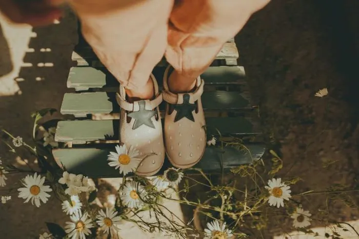 Donsje Amsterdam Low Shoes Girls Bowi Shoes Light Rose Leather
