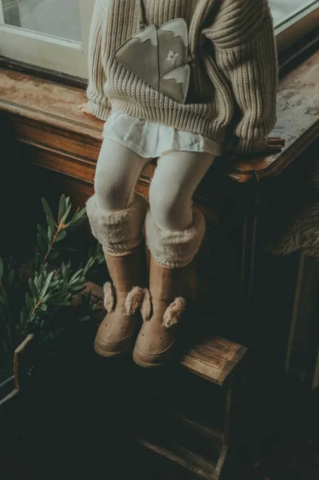 Donsje Amsterdam Socks and Tights Girls Fida Legwarmers Light Teddy