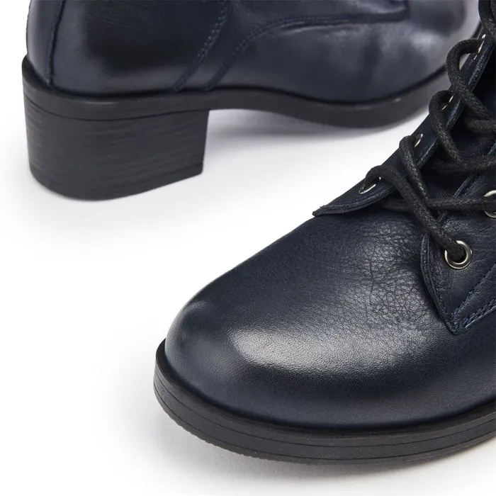 Heeled And Wedge Boots Women Moda In Pelle Calia Navy Leather
