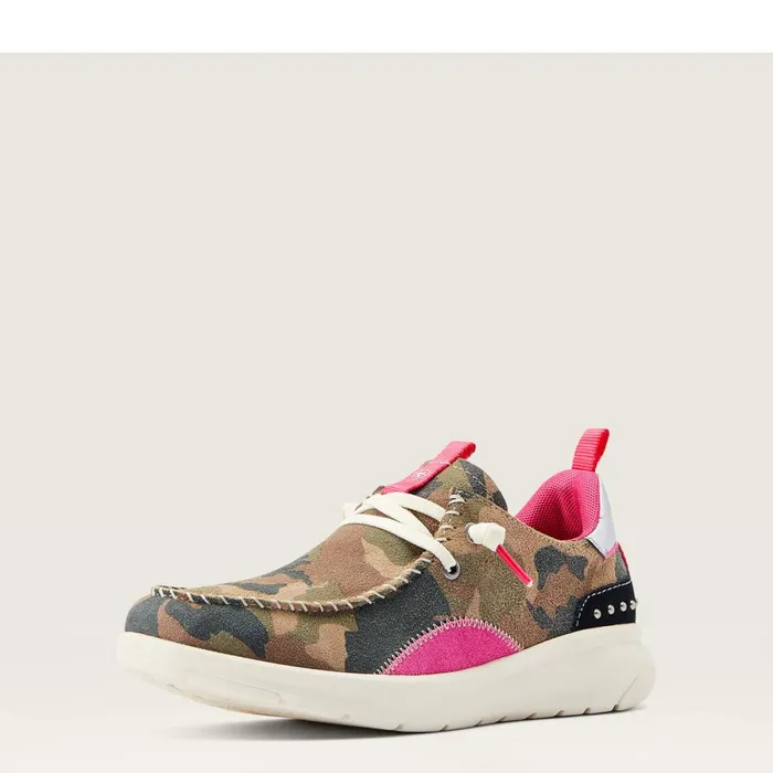 Hilo Studs Casually Camo Women Ariat Shoes and Sneakers