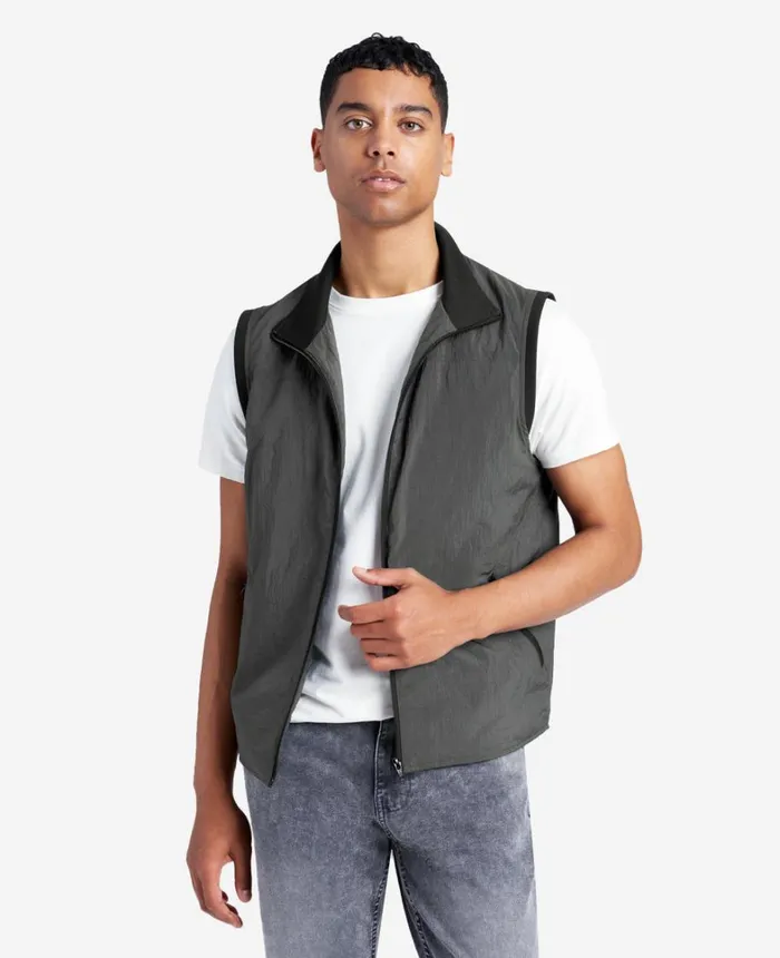 Kenneth Cole Jackets and Outerwear Men Lightweight WaterResistant Vest Charcoal Kenneth Cole Jackets and Outerwear Men Lightweight WaterResistant Vest Charcoal