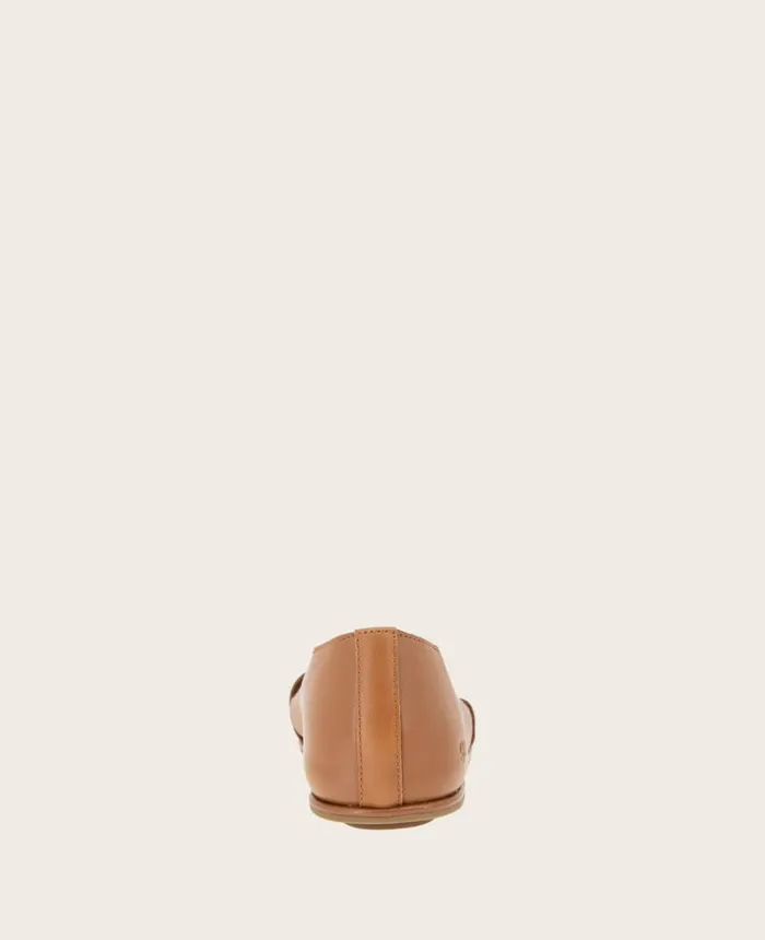 Kenneth Cole Sandals and Wedges Women GENTLE SOULS 8211 Laniey XBand Leather Sandal Luggage Kenneth Cole Sandals and Wedges Women GENTLE SOULS 8211 Laniey XBand Leather Sandal Luggage