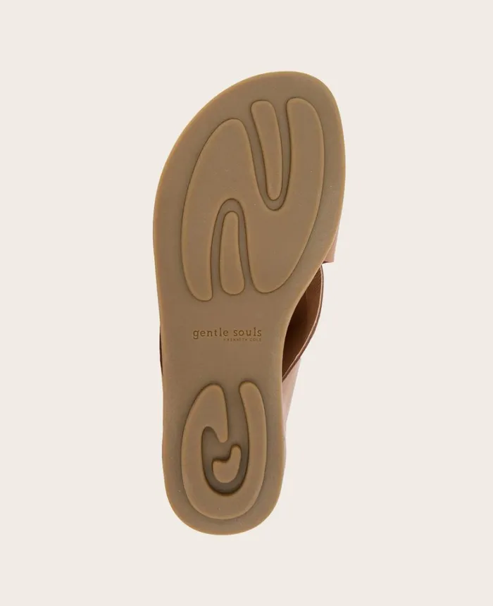 Kenneth Cole Sandals and Wedges Women GENTLE SOULS 8211 Laniey XBand Leather Sandal Luggage Kenneth Cole Sandals and Wedges Women GENTLE SOULS 8211 Laniey XBand Leather Sandal Luggage