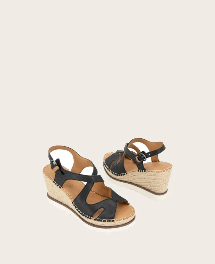 Kenneth Cole Sandals and Wedges Women GENTLE SOULS Elise Espadrille Wedge Black Kenneth Cole Sandals and Wedges Women GENTLE SOULS Elise Espadrille Wedge Black
