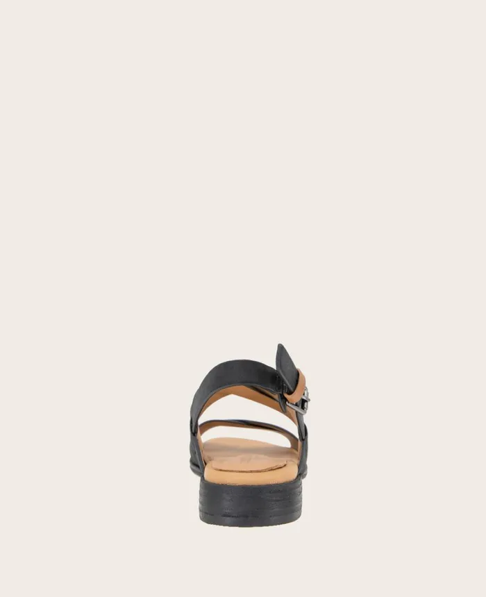 Kenneth Cole Sandals and Wedges Women GENTLE SOULS Helen Sandal Black Kenneth Cole Sandals and Wedges Women GENTLE SOULS Helen Sandal Black