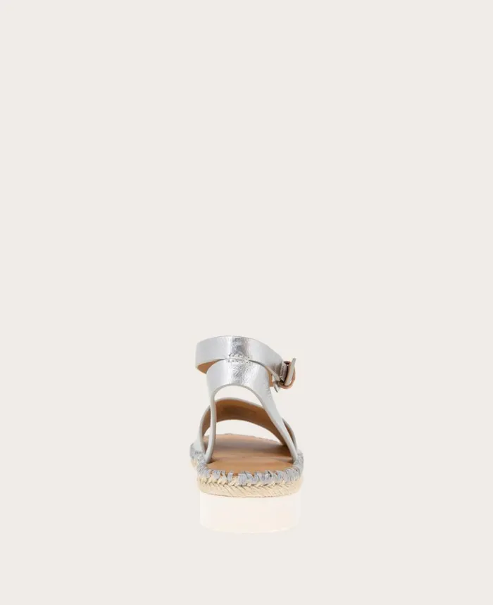 Kenneth Cole Sandals and Wedges Women GENTLE SOULS Lucille Sandal Silver Kenneth Cole Sandals and Wedges Women GENTLE SOULS Lucille Sandal Silver