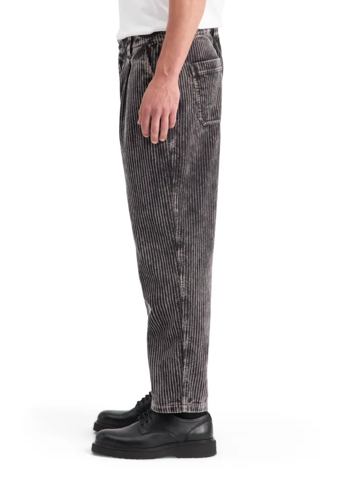 LOOSE TAPERED PLEATED WASHED CORDUROY CHINO Black Men Scotch and Soda Pants