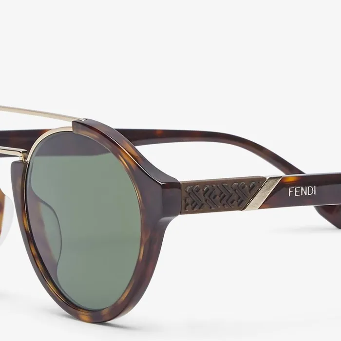 Man Beige Sunglasses Beige Fendi Sunglasses