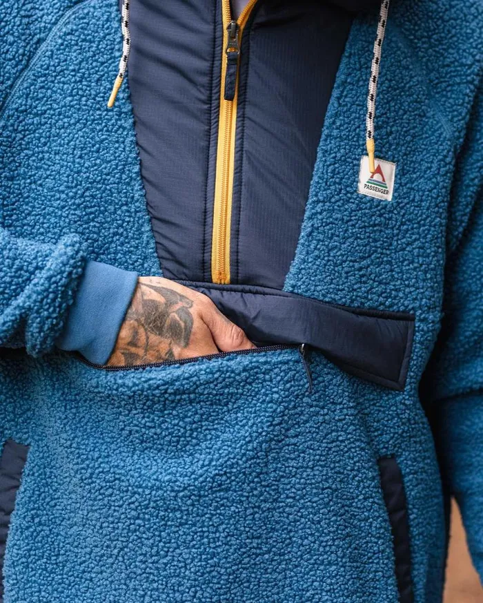 Men Tops Passenger Woodland Recycled Polarlined Sherpa Fleece Blue Steel Blue Steel