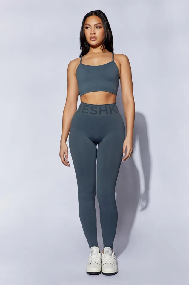 Meshki Activewear Lanie Scoop Neck Tank Top 8211 Charcoal Charcoal 8211 Women Meshki Activewear Lanie Scoop Neck Tank Top 8211 Charcoal Charcoal 8211 Women