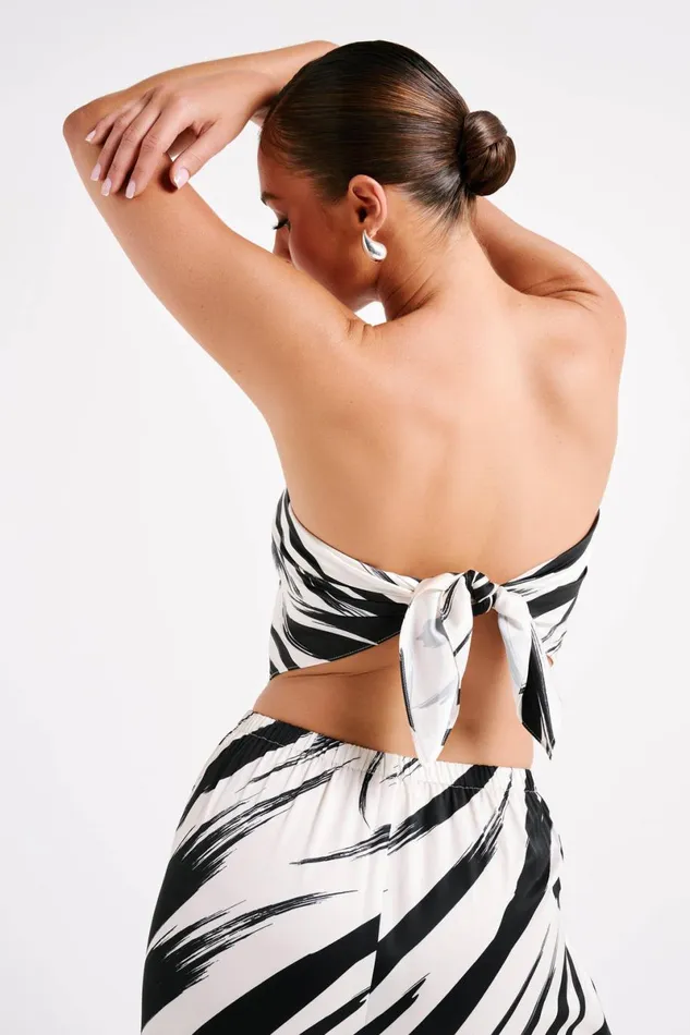 Meshki Crop Tops Laina Printed Scarf Top 8211 Abstract Print Abstract Print 8211 Women Meshki Crop Tops Laina Printed Scarf Top 8211 Abstract Print Abstract Print 8211 Women