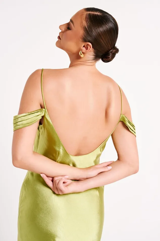 Meshki Maxi Dresses Mariposa Off Shoulder Maxi Dress 8211 Parakeet Green Parakeetgreen 8211 Women
