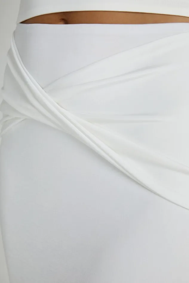 Meshki Skirts Ceri Maxi Twist Skirt 8211 White White 8211 Women