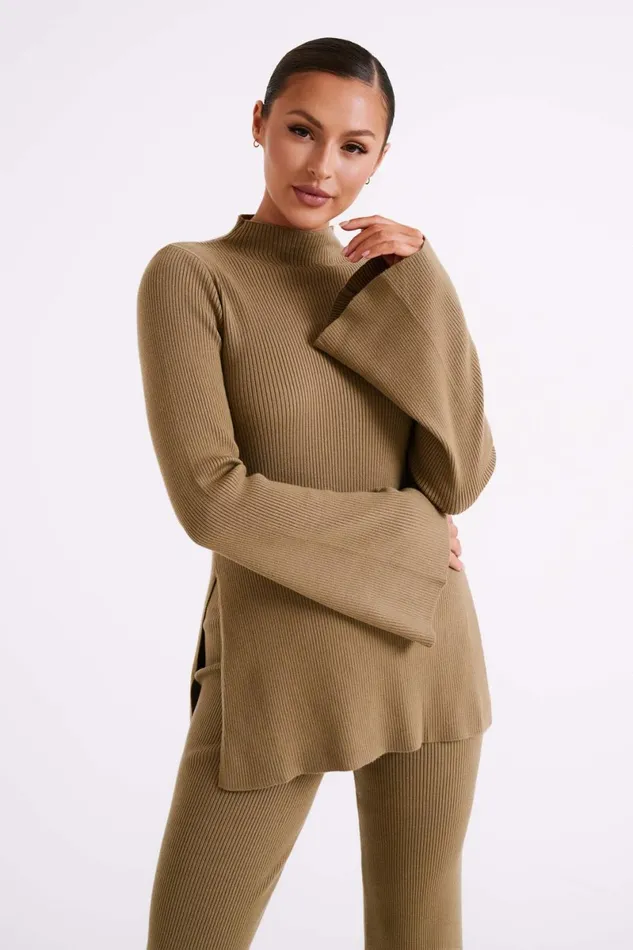 Meshki Sweaters and Hoodies Jovie Oversized Knit Jumper 8211 Olive Olive 8211 Women