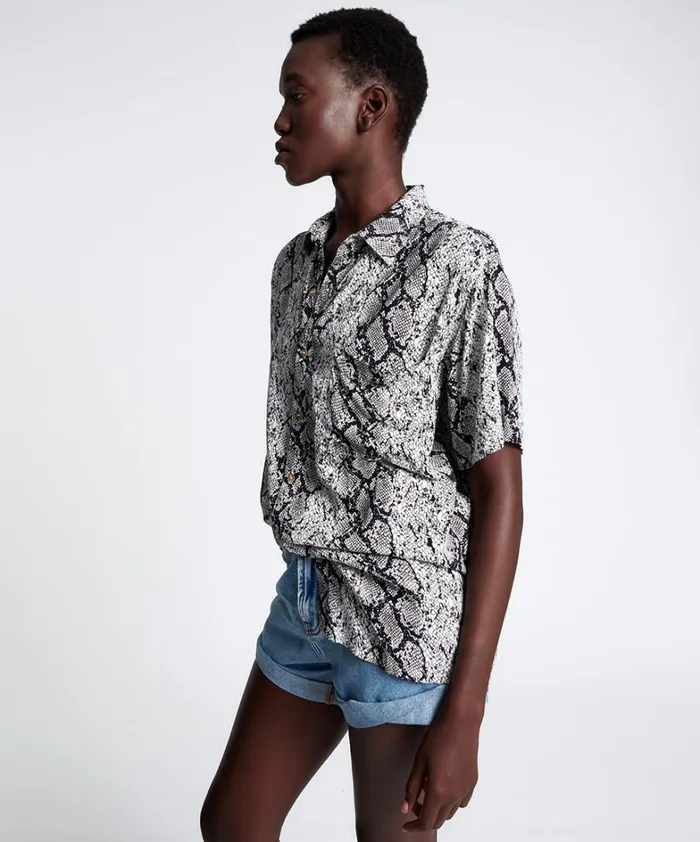 One Teaspoon Shirts MIDH SNAKE UNISEX SHIRT 8211 Women One Teaspoon Shirts MIDH SNAKE UNISEX SHIRT 8211 Women