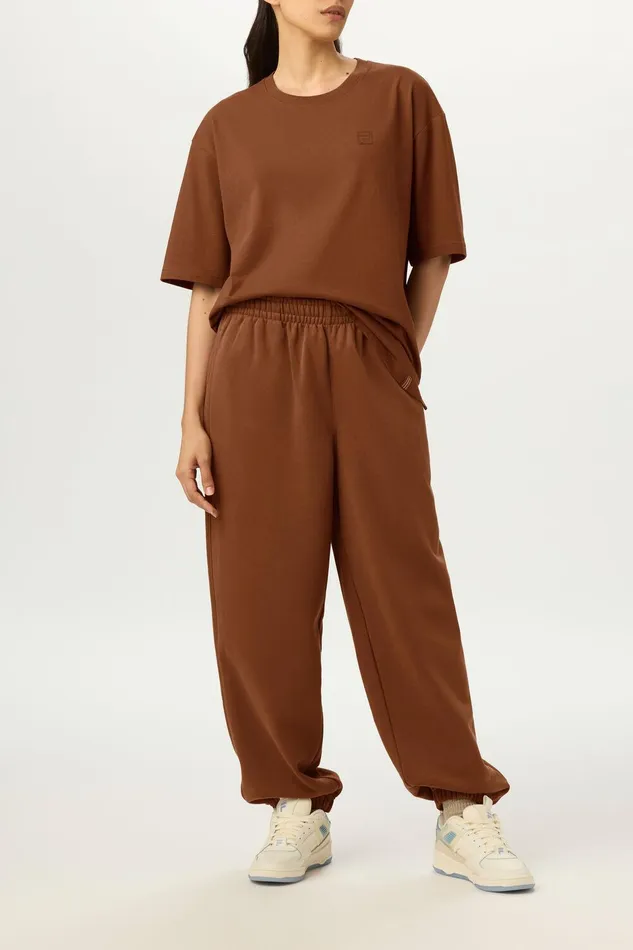 Pants and Shorts Women Fila Apex Relaxed Jogger 200 Emperador Pants and Shorts Women Fila Apex Relaxed Jogger 200 Emperador