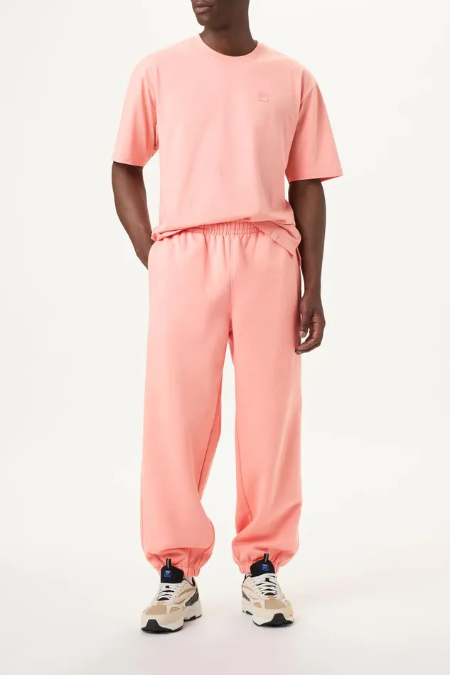 Pants and Shorts Women Fila Apex Relaxed Jogger 800 Coral Almond Pants and Shorts Women Fila Apex Relaxed Jogger 800 Coral Almond