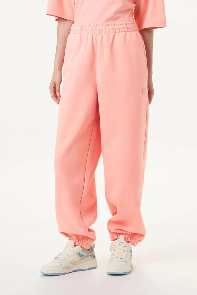 Pants and Shorts Women Fila Apex Relaxed Jogger 800 Coral Almond Pants and Shorts Women Fila Apex Relaxed Jogger 800 Coral Almond