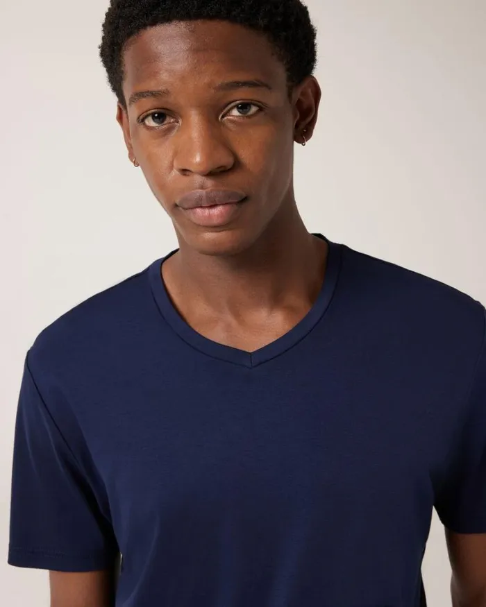 Politix TShirts Men Slim VNeck Travel Tee Navy