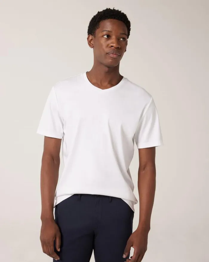 Politix TShirts Men Slim VNeck Travel Tee White