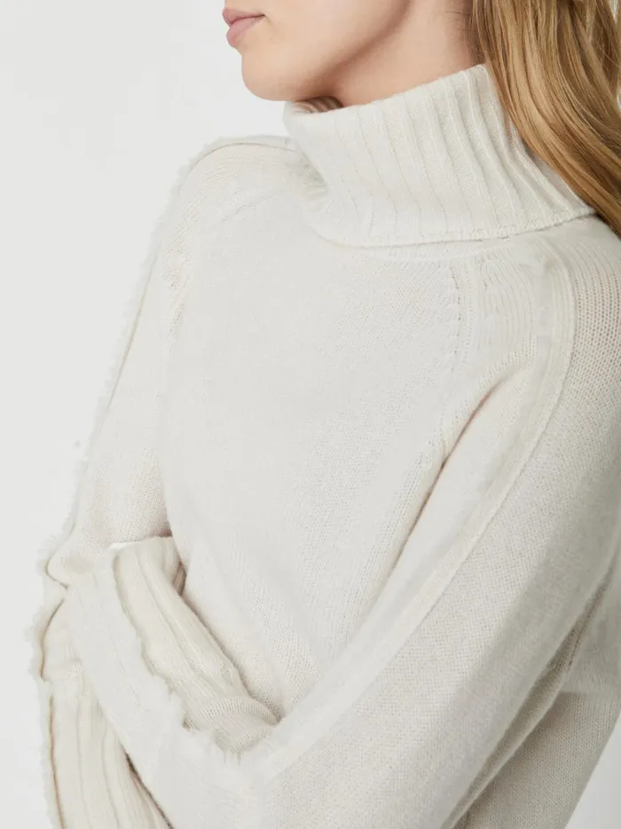 The Jolie Fringe Layered Looker Linen With White Underlayer Women Brochu Walker Looker Sweaters