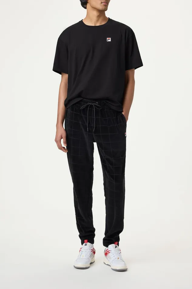 Tops and TShirts Men Fila Classic Relaxed Tee 001 Black Tops and TShirts Men Fila Classic Relaxed Tee 001 Black