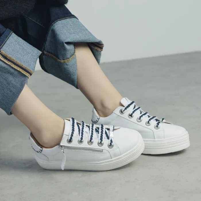 White Trainers Women Moda In Pelle Beaman WhiteNavy Leather