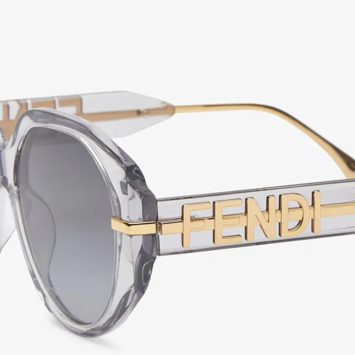 Woman Transparent Grey Acetate Sunglasses Grey Fendi Sunglasses