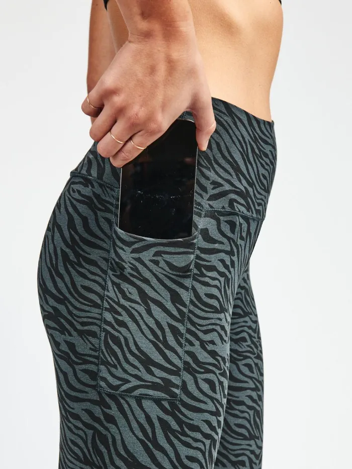 Women ALLways 78 Pocket Legging Tasc Performance Running Training