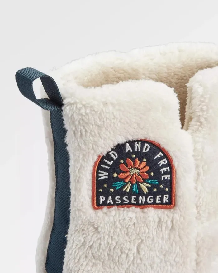 Women Footwear Passenger Hideaway Hut Slipper Vintage White Vintage White